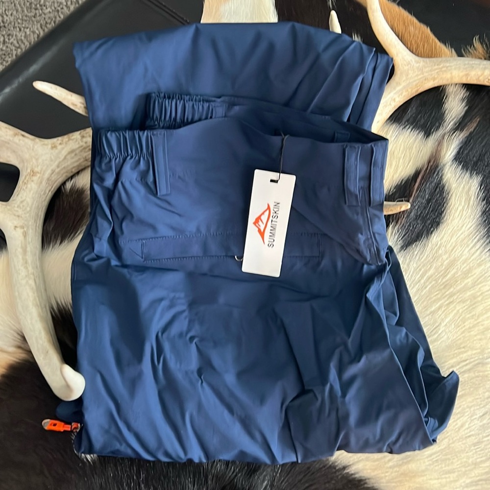 Summit Skin Versa NWT Detachable Legs 36x32